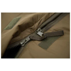 Carinthia Defence 1 Top - Synthetic Sleeping Bag 16 Carinthia Defence 1 Top - Synthetic Sleeping Bag -Rab Store carinthia defence 1 top synthetic sleeping bag detail 6