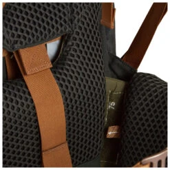 Lundhags Saruk Expedition 110+10 - Walking Backpack 15 Lundhags Saruk Expedition 110+10 - Walking Backpack -Rab Store lundhags saruk expedition 110 10 walking backpack detail 7