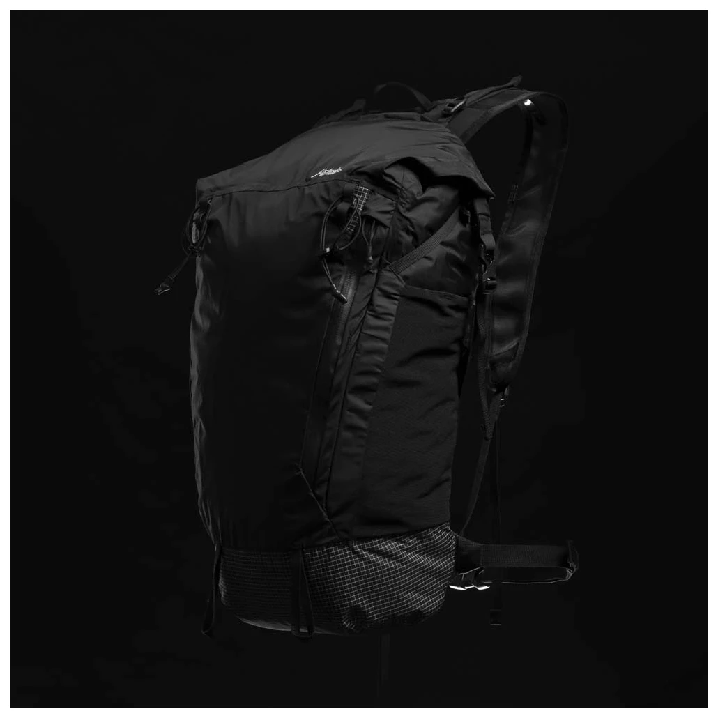Matador Freerain22 Waterproof Packable Backpack - Walking Backpack 5 Matador Freerain22 Waterproof Packable Backpack - Walking Backpack - Image 3