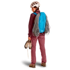 Ortovox Trad Zero 18 - Climbing Backpack -Rab Store ortovox trad zero 18 climbing backpack detail 3