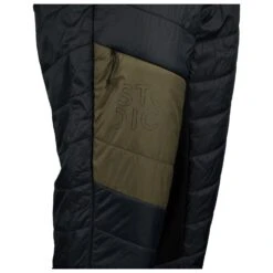 Stoic MountainWool KilvoSt. Padded 3/4 Pants - Synthetic Trousers 15 Stoic MountainWool KilvoSt. Padded 3/4 Pants - Synthetic Trousers -Rab Store stoic mountainwool kilvost padded 3 4 pants synthetic trousers detail 5