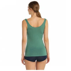 Stoic Women's Merino150 HeladagenSt. Tank - Merino Base Layer 16 Stoic Women's Merino150 HeladagenSt. Tank - Merino Base Layer -Rab Store stoic womens merino150 heladagenst tank merino base layer detail 4