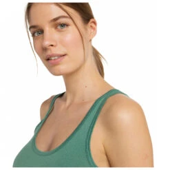 Stoic Women's Merino150 HeladagenSt. Tank - Merino Base Layer 18 Stoic Women's Merino150 HeladagenSt. Tank - Merino Base Layer -Rab Store stoic womens merino150 heladagenst tank merino base layer detail 6