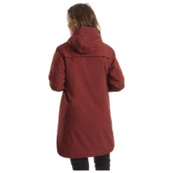 Stoic Women's MountainWool MMXX.Uppsala Coat - Coat 19 Stoic Women's MountainWool MMXX.Uppsala Coat - Coat -Rab Store stoic womens mountainwool mmxxuppsala coat coat detail 12